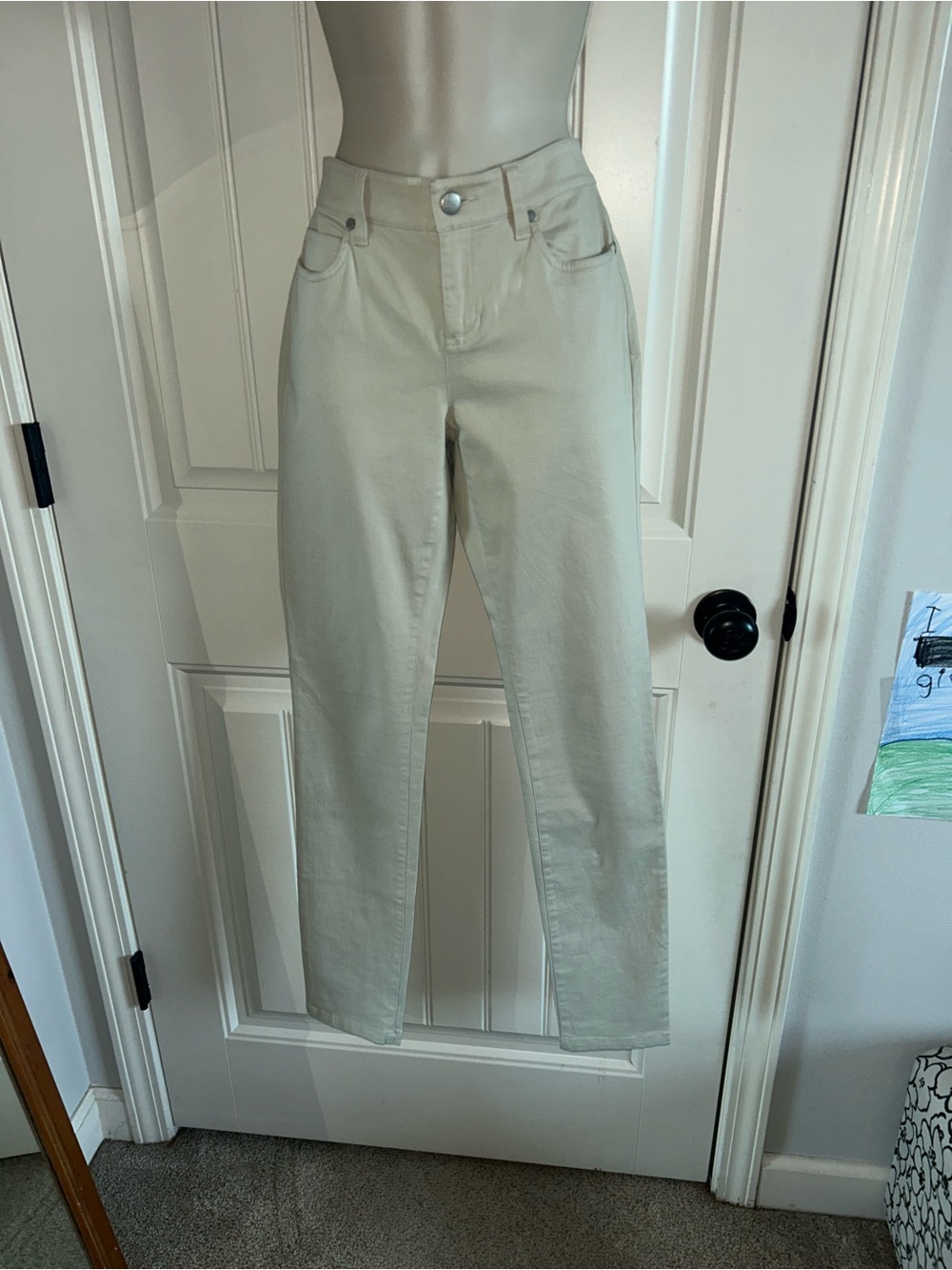 NEW Eileen Fisher Ankle Straight Jeans in Light Beige Sz 4